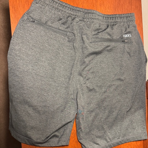 Vuori /Sunday Performance Short 8"Charcoal Heathe Color - Picture 12 of 15